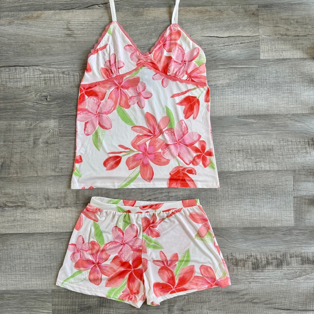 Nanette Lepore Pink and Red Floral Pajama Set (size M)
